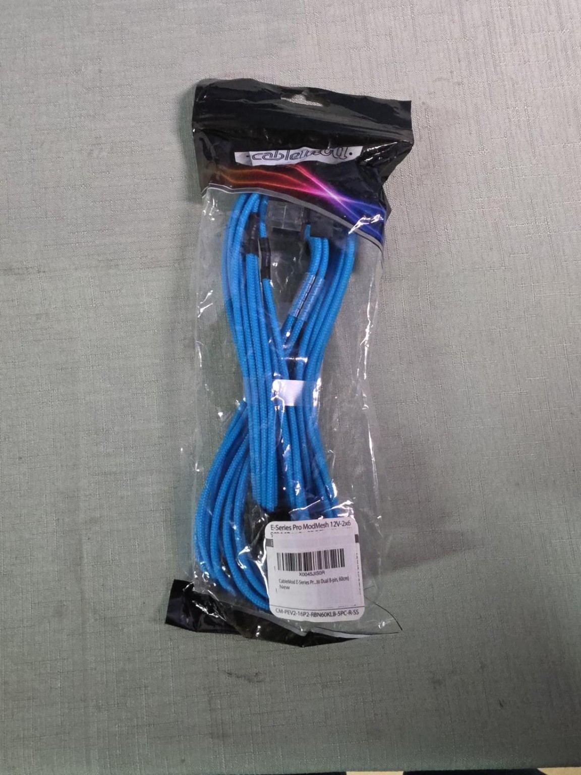 CableMod E-Series Pro ModMesh 12V-2x6 Dual 8-Pin 60cm EVGA Blue New