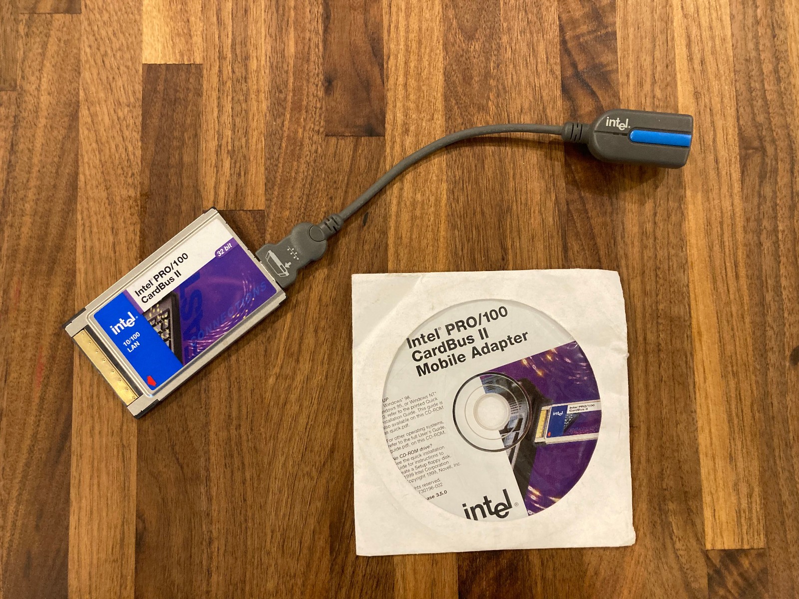 Intel PRO/100 CardBus II 32-Bit PCMCIA 10/100 LAN Adapter, 