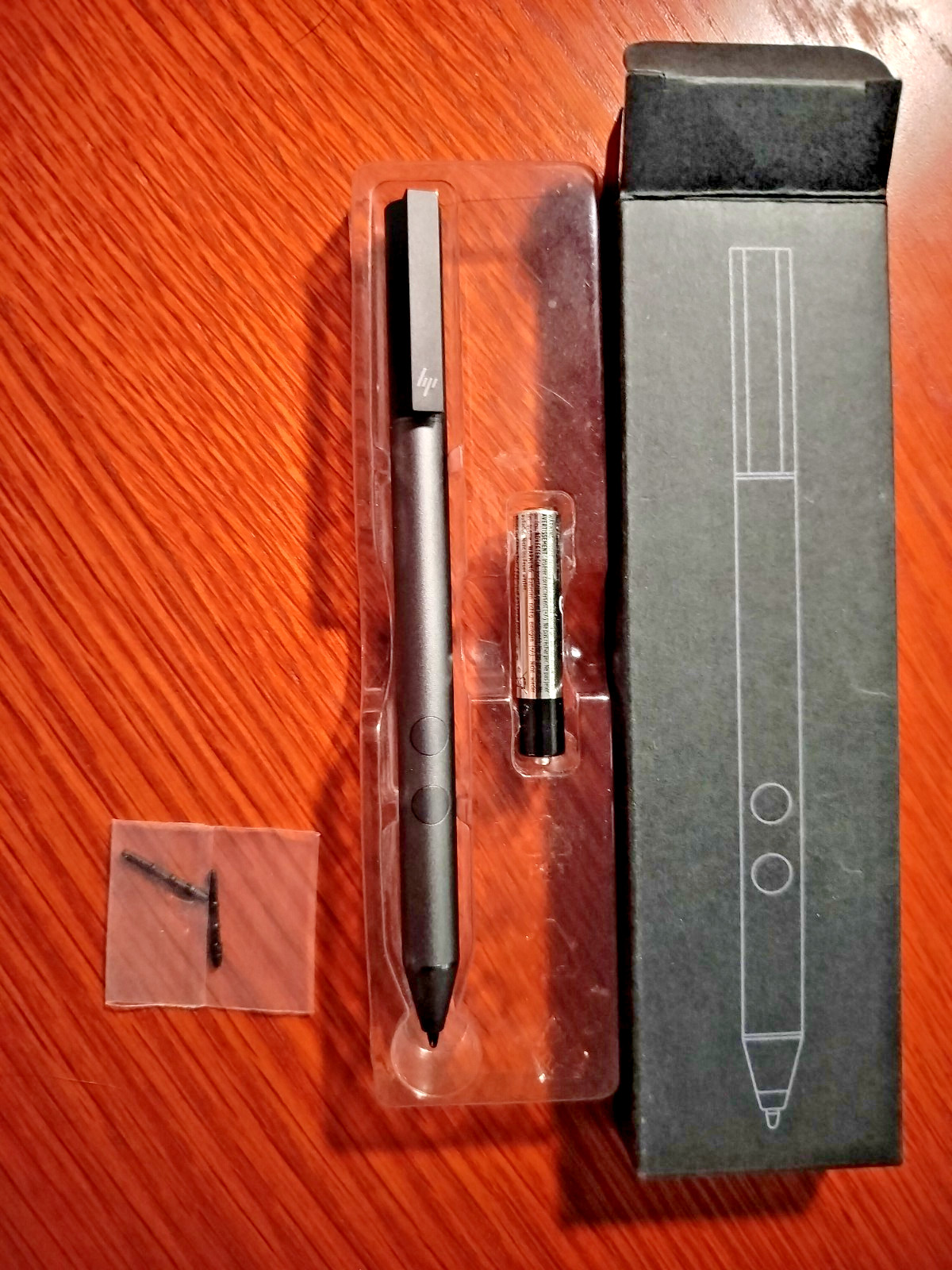 HP Stylus Active Pen for Spectre Pavilion ENVY 920241-001 with spare tips