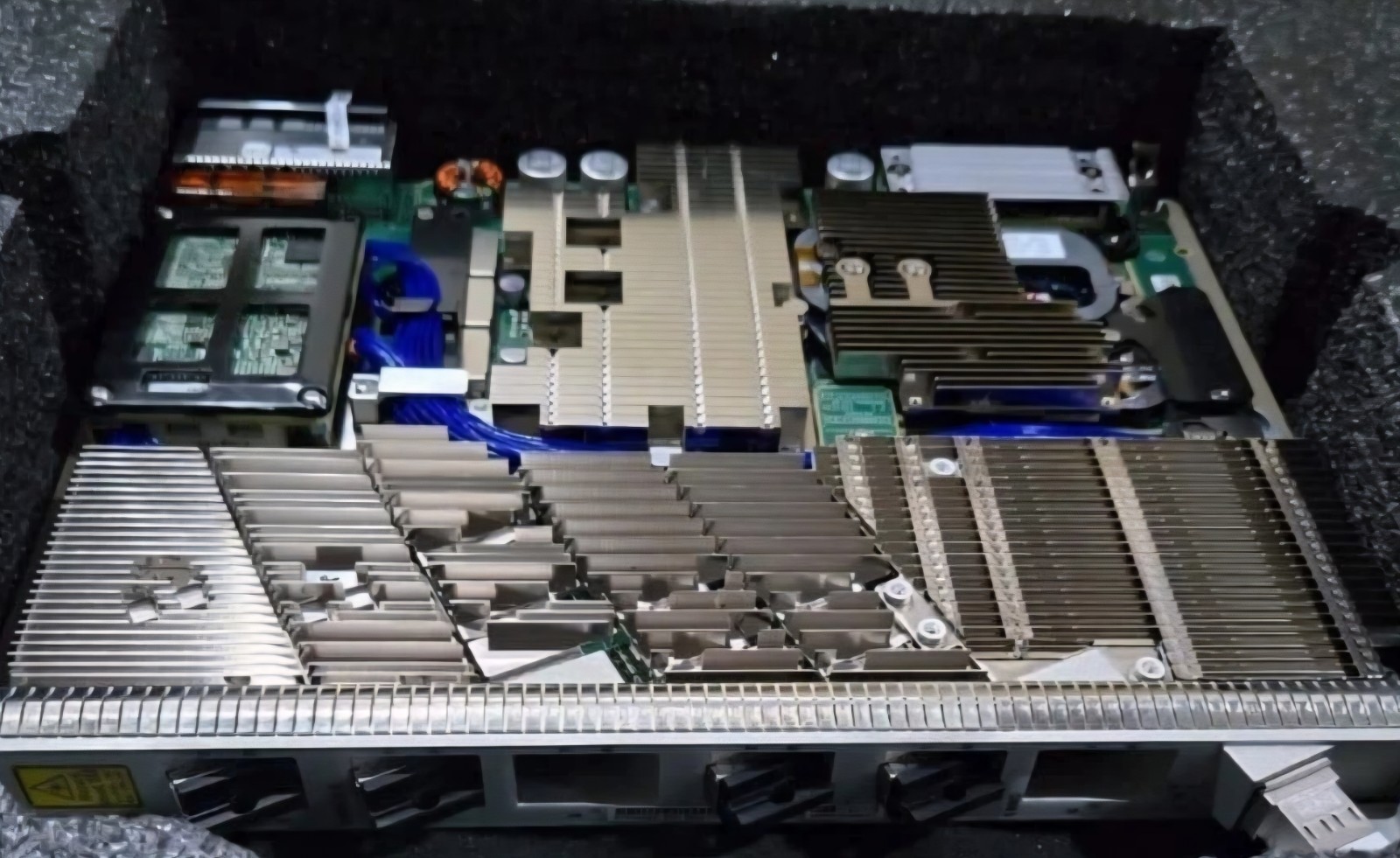 Ciena  NTK540BD – Clean In Excellent Condition 2 Years Warranty