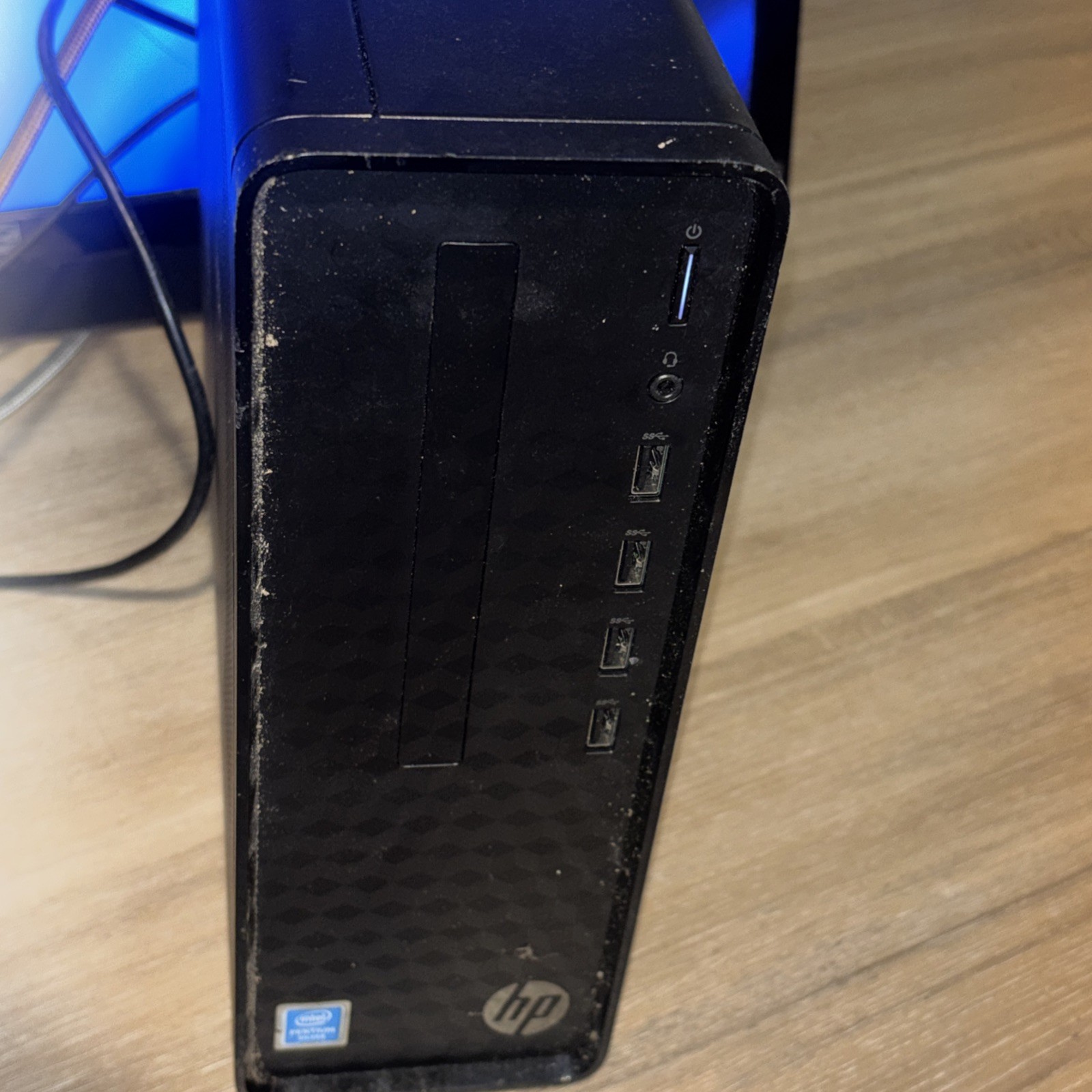HP Slim Desktop S01-aF2023w Intel Pentium Silver 8GB RAM WiFi Win 11 H w/pwr adp