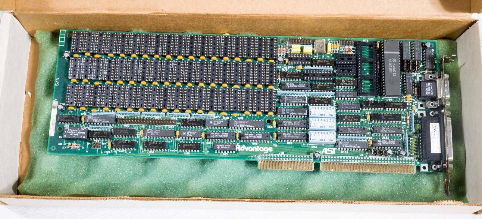 Vintage AST Advantage 16 bit memory adapter