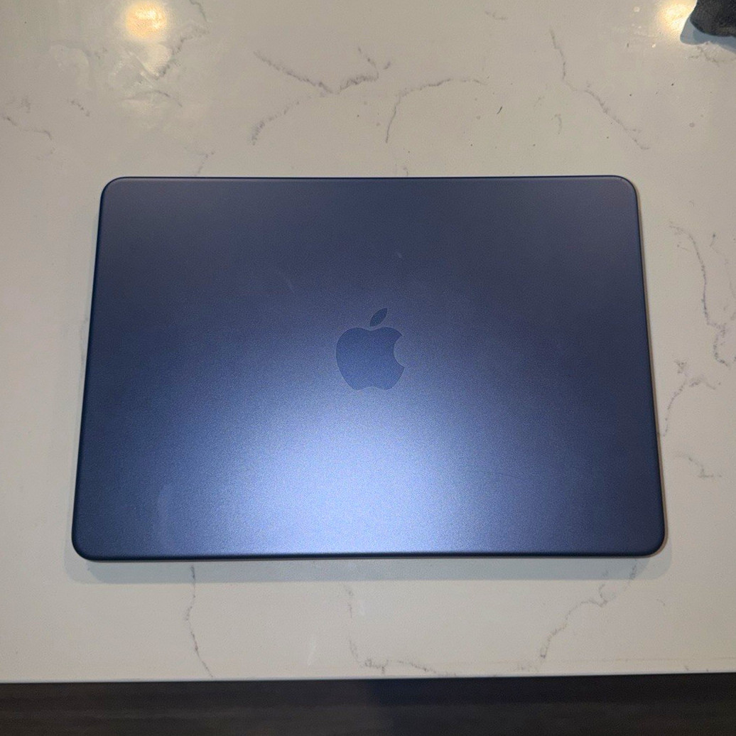 Apple MacBook NEO 13in Blue 8GB RAM 252GB SSD macOS Tahoe Wi‑Fi/BT (APPLE CARE+)