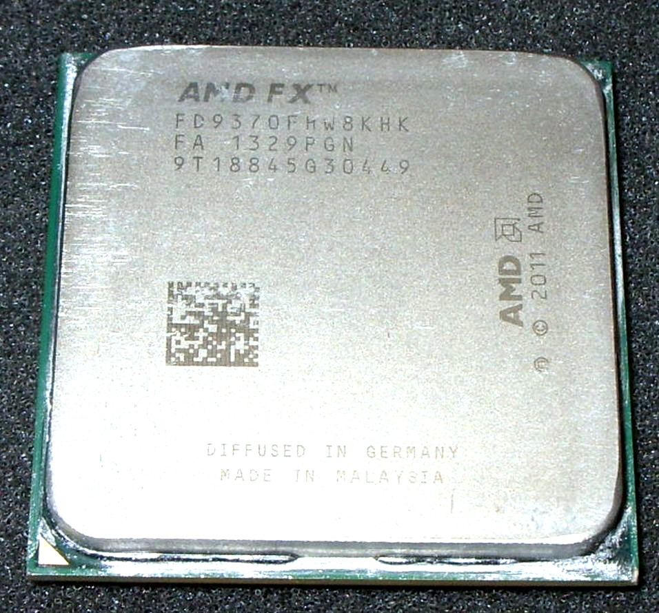 AMD FX-9370  4.4 GHz EIGHT-CORE PROCESSOR, FD9370FHW8KHK,  AM3+, US SELLER