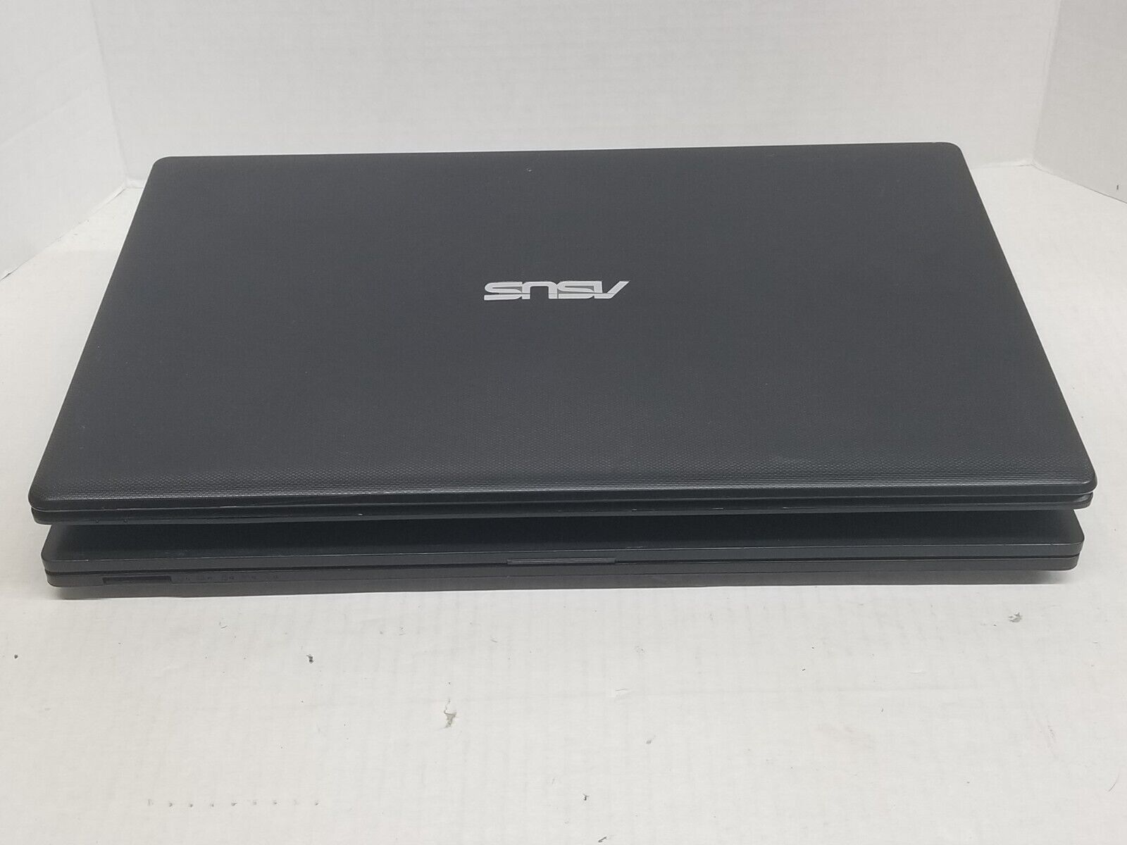 Lot of 2 ASUS Laptops - X551M and 2520L - NO AC
