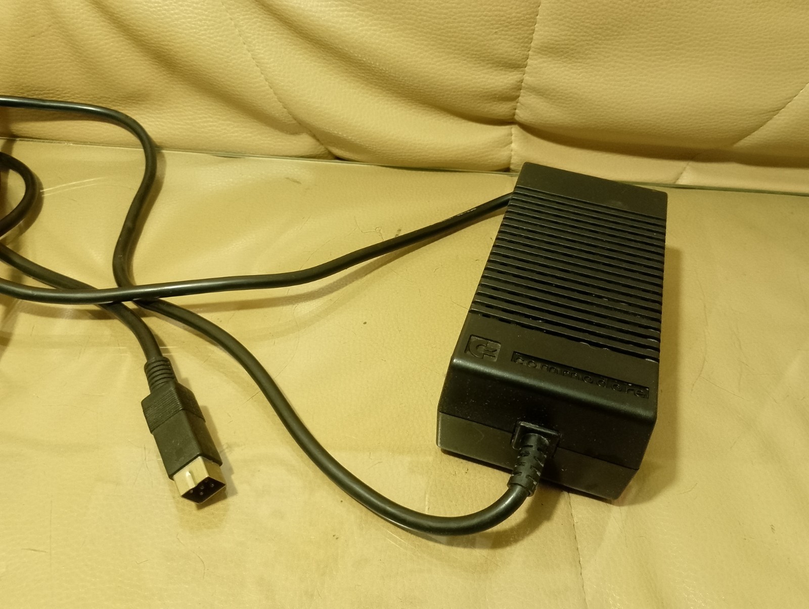 Commodore Power Supply PSM-601-2 GENUINE