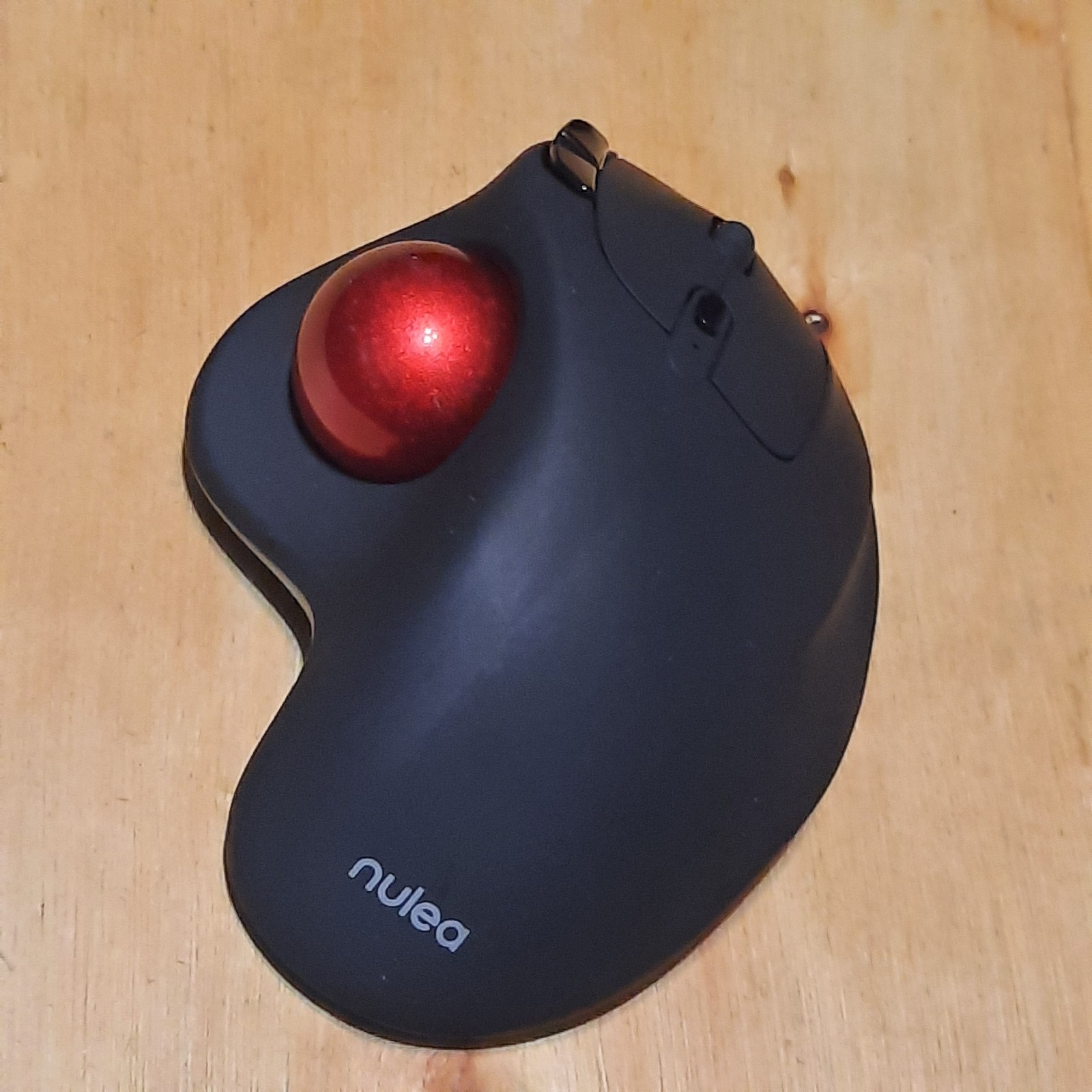 VTG Nulea M501 Wireless Trackball Mouse Bluetooth Ergonomic Red Ball No USB Read