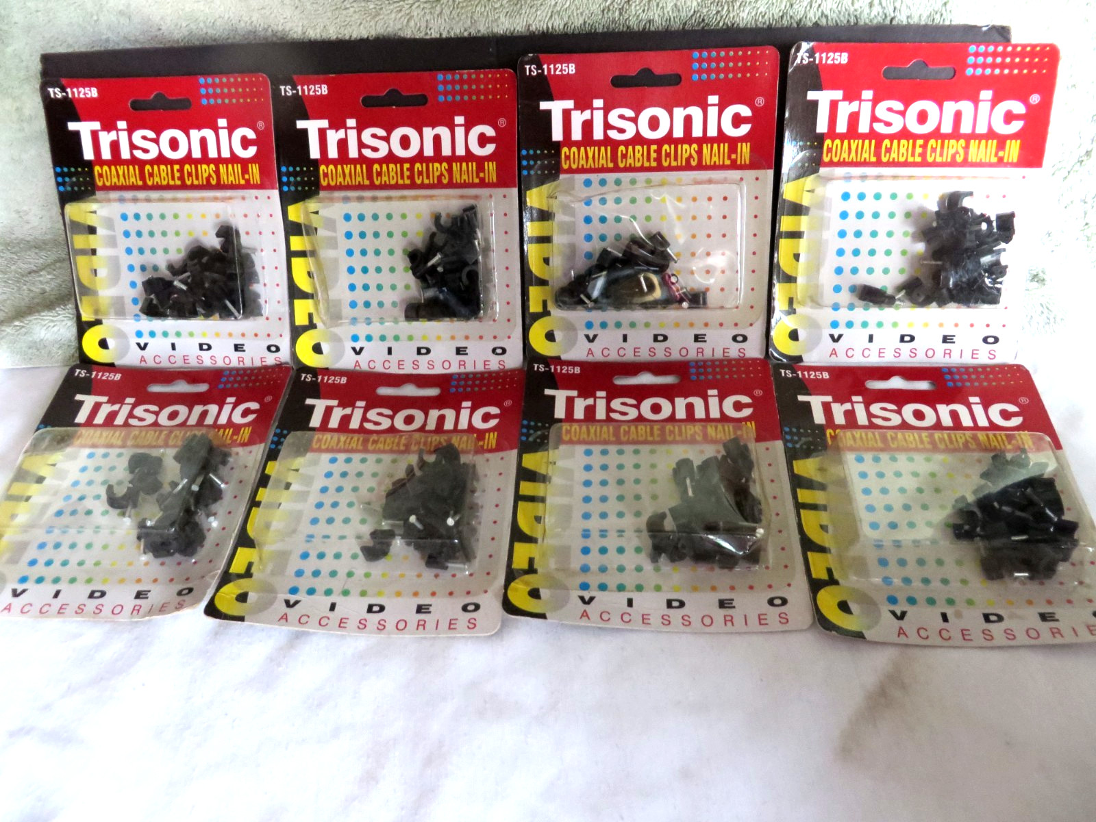 Trisonic coaxial cable clips nail in type NEW Black 20 pc. pack x 8 packs =160pc