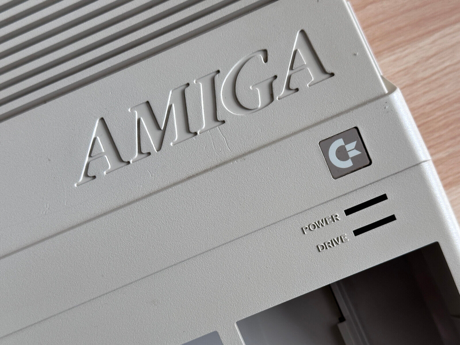 Amiga 500 Desktop Case #23 24