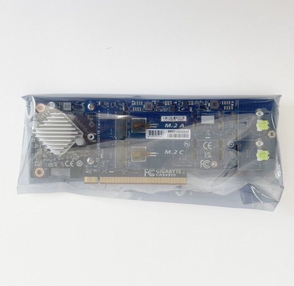 GIGABYTE CMT3160 4-Port M.2 NVMe SSD PCIe x16 Adapter Card 