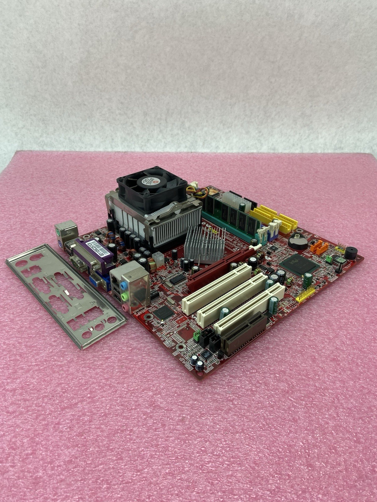 Micro Star MS-6743 Motherboard Intel Celeron 2.4GHz 512MB RAM w/IO