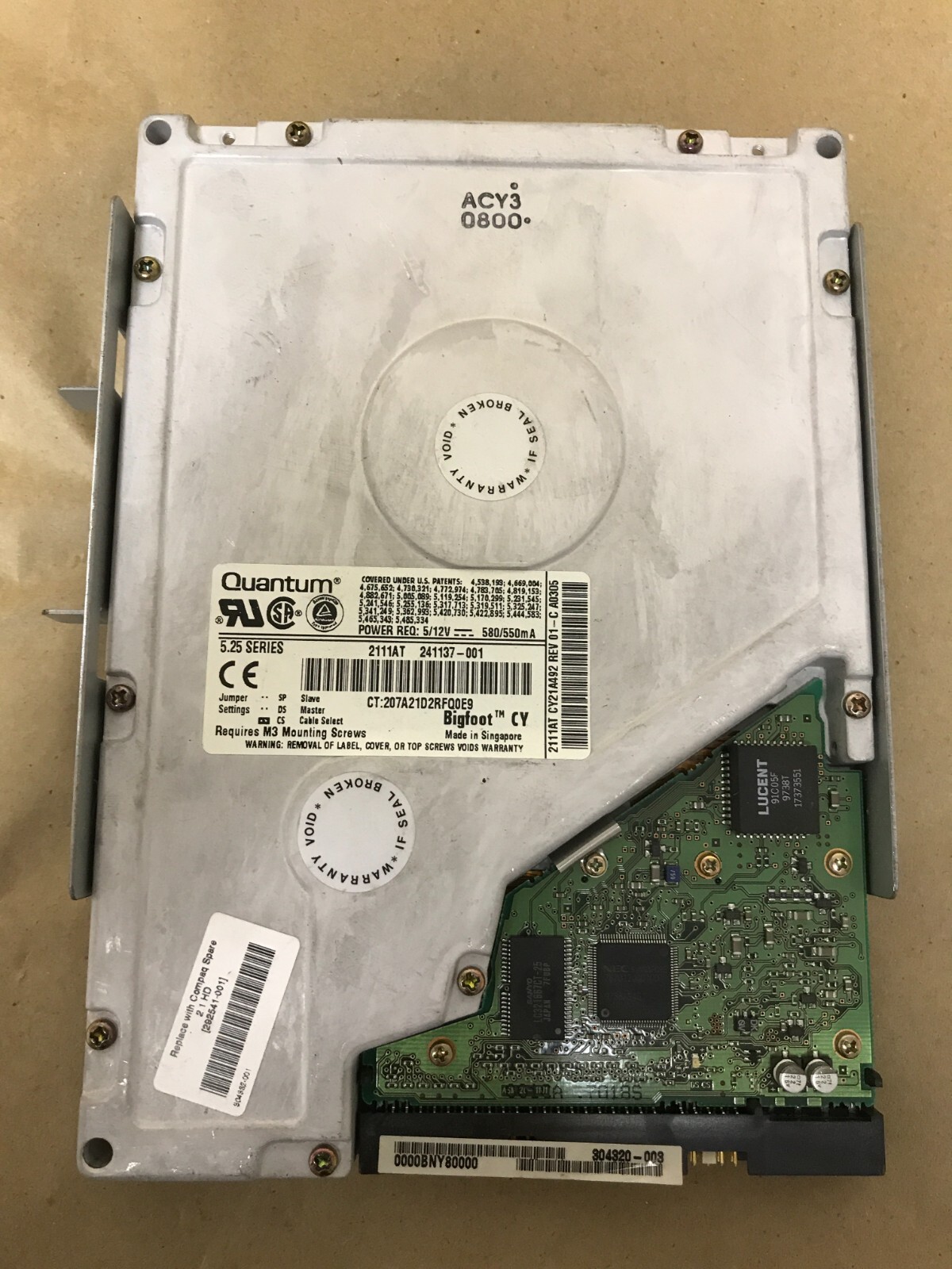 Compaq Quantum 2111AT 292541-001 2.1GB 5.25" Bigfoot IDE 241137-001 Hard Drive