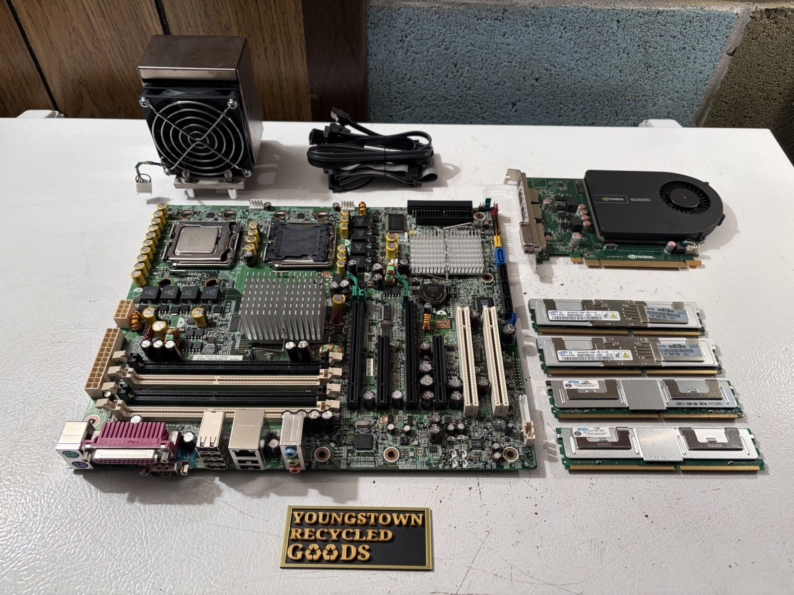 HP xw6400 WORKSTATION MOTHERBOARD XEON 5130 CPU 4GB RAM QUADRO 2000 442029-001