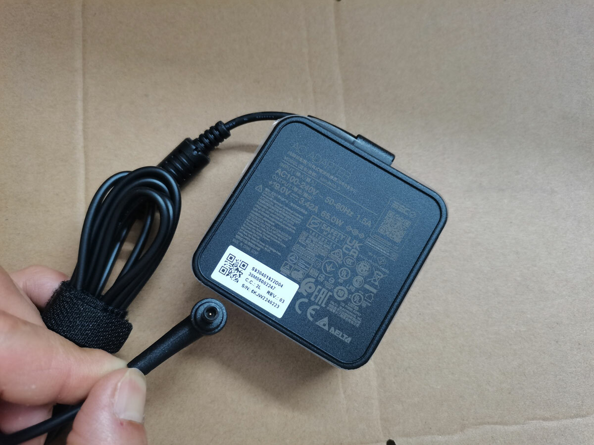 For MSI Modern 14 B10MW MS-14D1 ADP-65GD D Laptop Delta/MSI 65W Charger Original