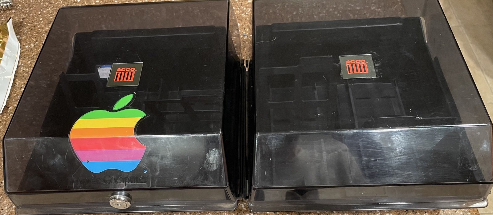 Vintage ACCO 50050 3.5" Floppy Disk 2 Row Plastic Storage Box Case with Dividers