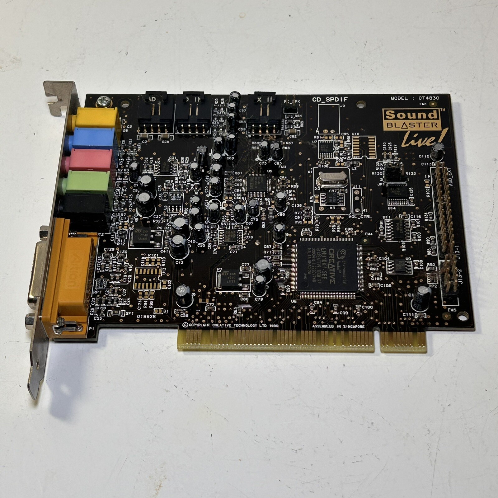 Creative Sound Blaster Live PCI (CT4830) Sound Card