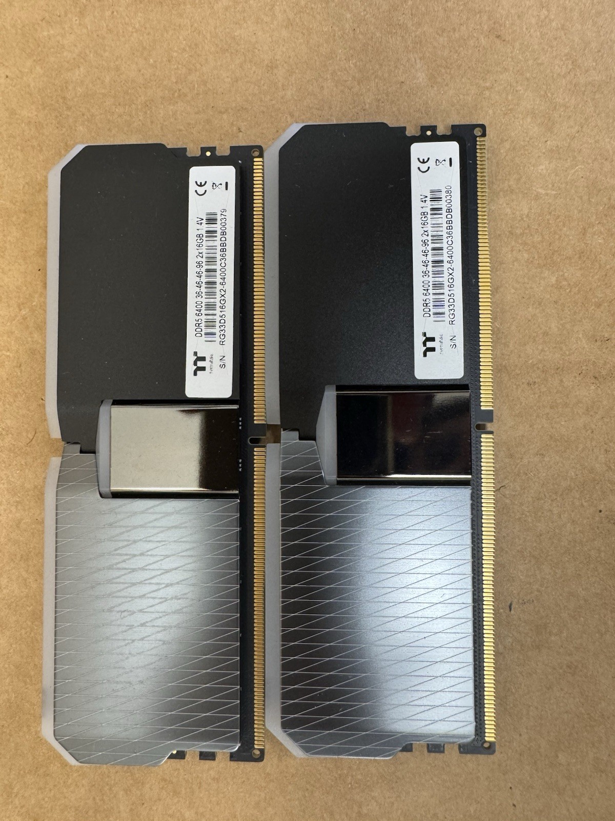 Thermaltake TOUGHRAM XG RGB D5 Memory DDR5 6400MT/s 32GB CL36 (16GBx2)