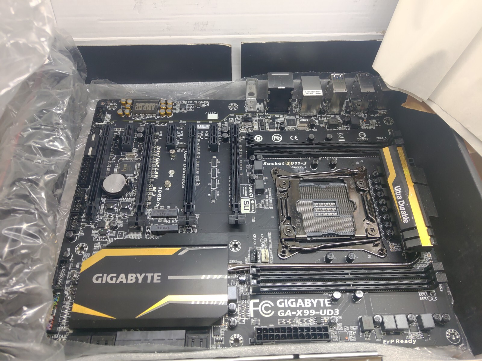 Gigabyte Motherboard GA-x99-Ud3 LGA 2011 Used For Parts Pins Ok