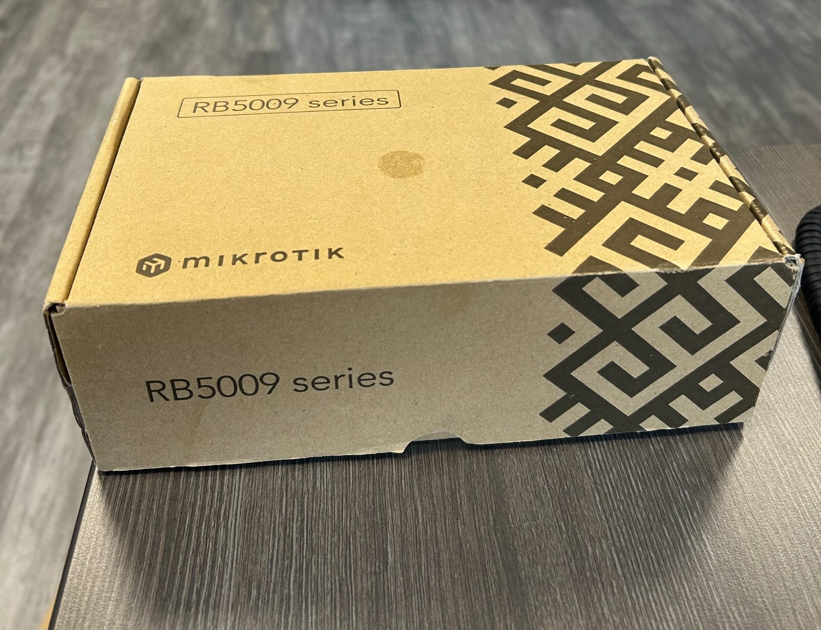 MikroTik RB5009UPr+S+IN Router 16GB RAM 7x Gigabit PoE Out 1x 2.5GbE 1x SFP+