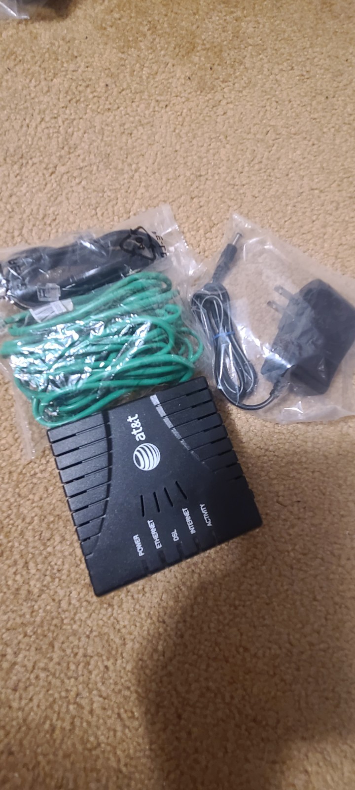 WESTELL Model 6100 ADSL2+ ProLine Modem Router G90-610018-20 DSL w/ Power Source