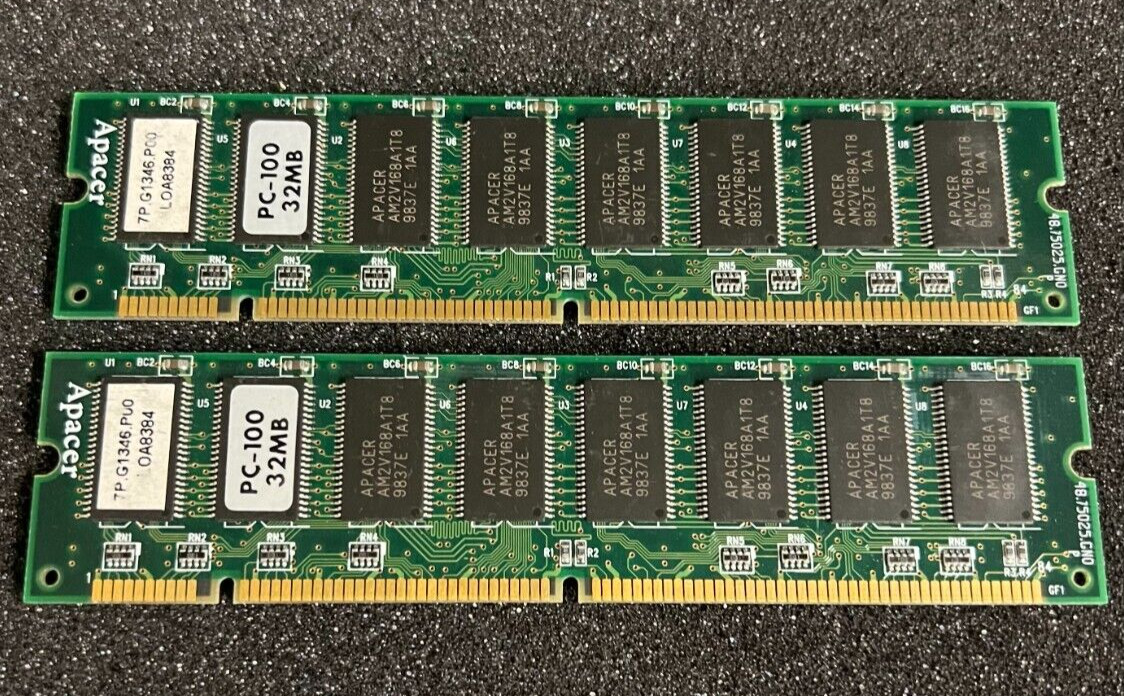 APACER PC-100 32MB 7P.G1346.P00 LOA8384 (Set of 2)