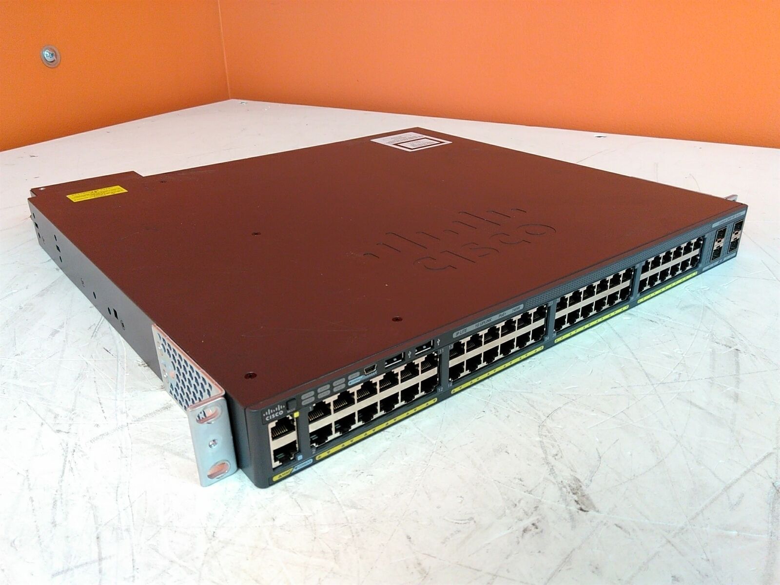Cisco Catalyst 2960-XR WS-C2960XR-48FPS-I 48 Port PoE+ Gigabit Switch 