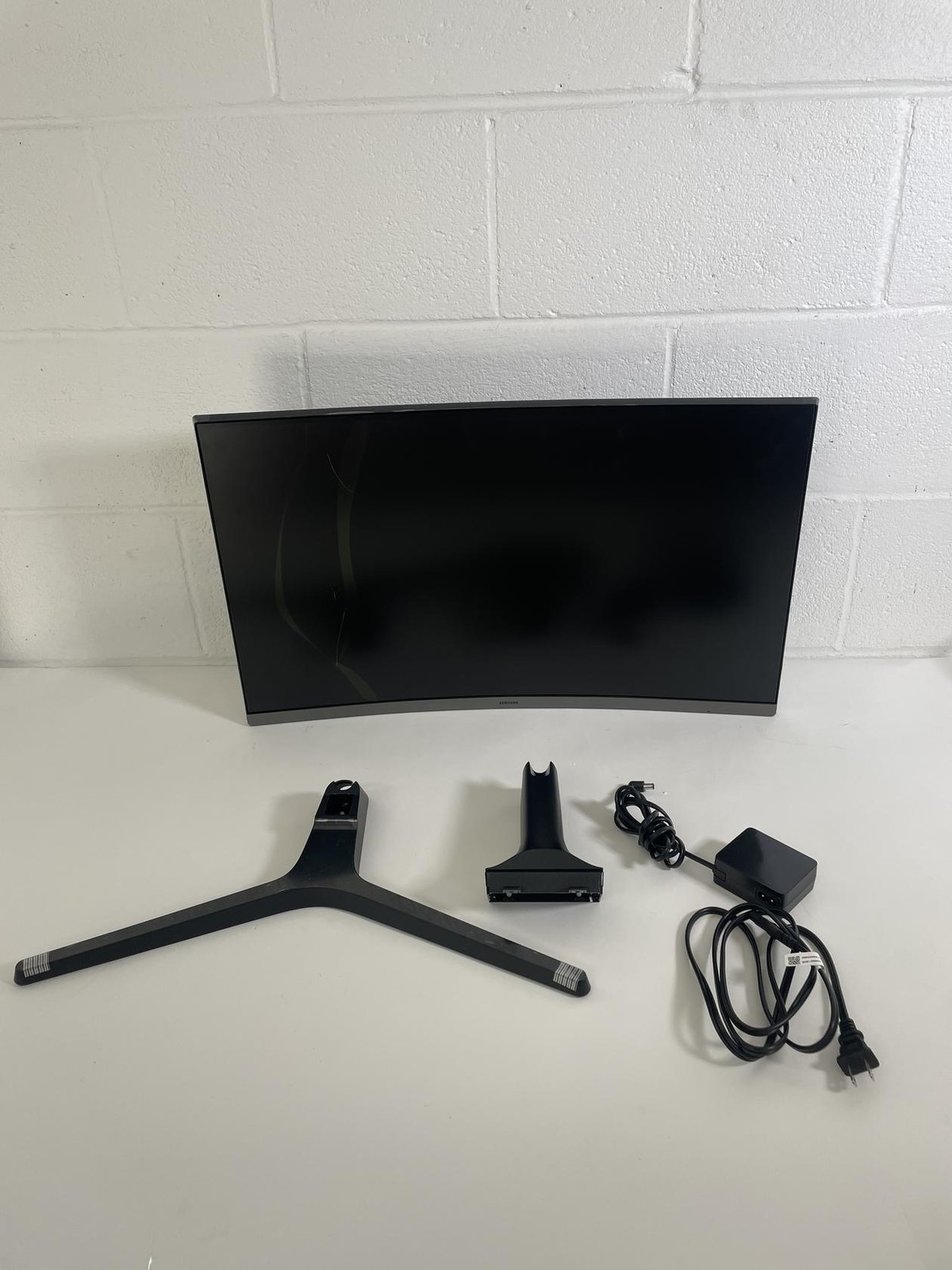 Samsung 27" S3 (S30GD) IPS LED FHD 100Hz Monitor-read