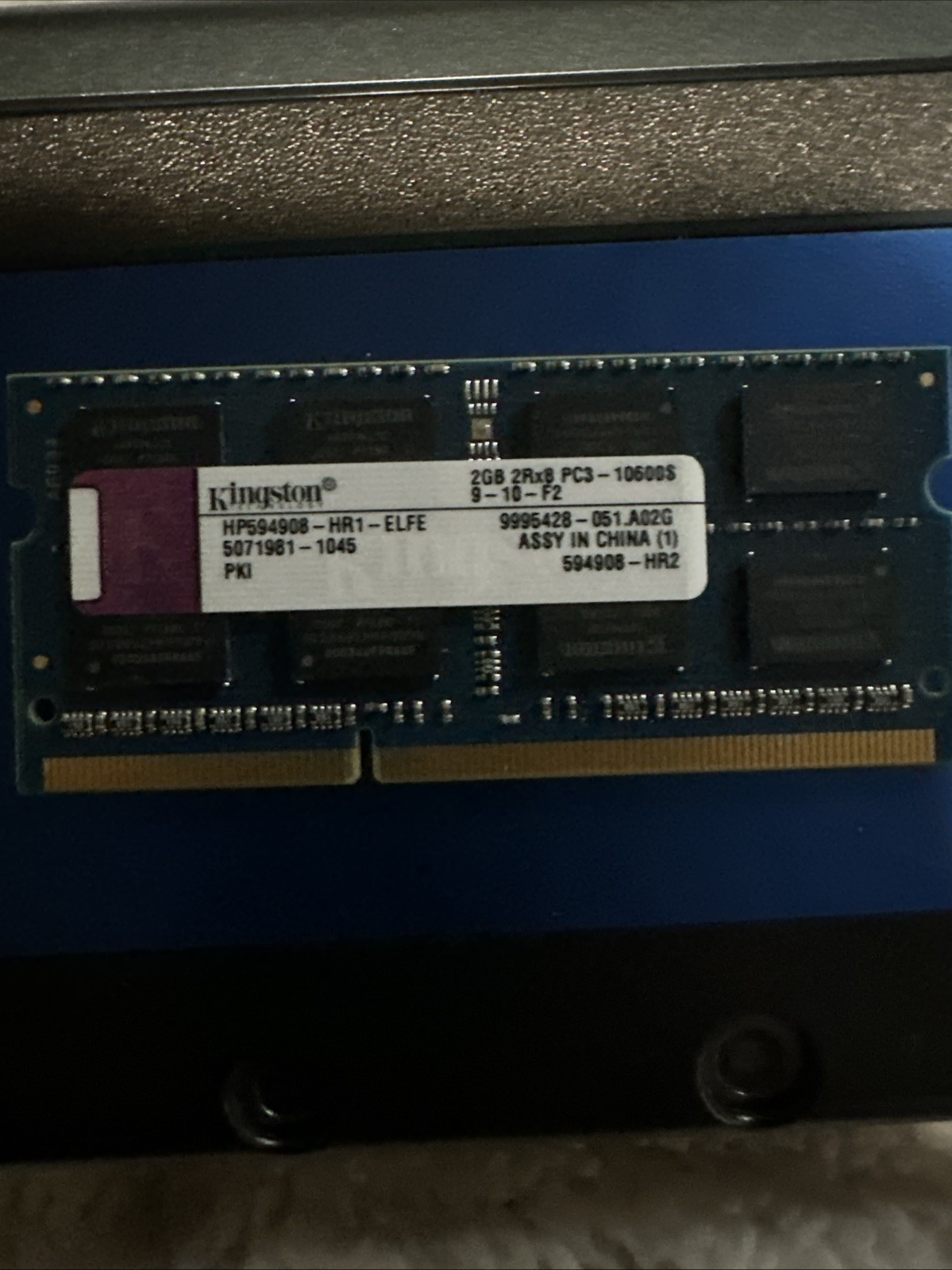 2x HP594908-HR1-ELFE KINGSTON LAPTOP MEMORY 2GB PC3-10600S
