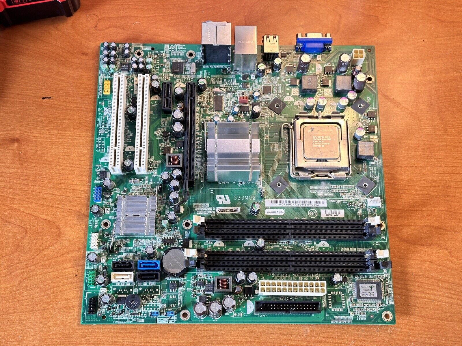 DELL 0RY007 MOTHERBOARD + INTEL DUAL CORE SLA8W CPU