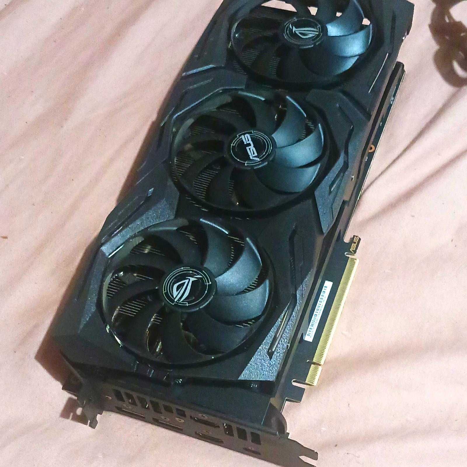 ASUS ROG Strix NVIDIA GeForce RTX Triple Fan RGB PCIe x16 Graphics Card
