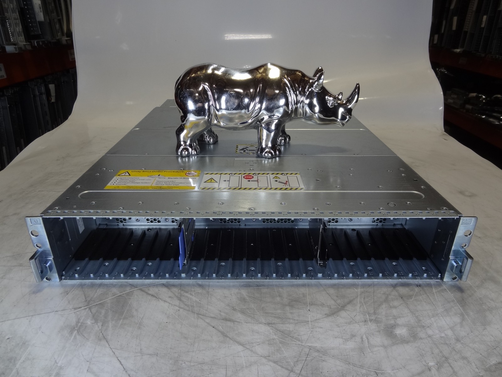 EMC UNITY-400F-CHASSIS 400F Chassis