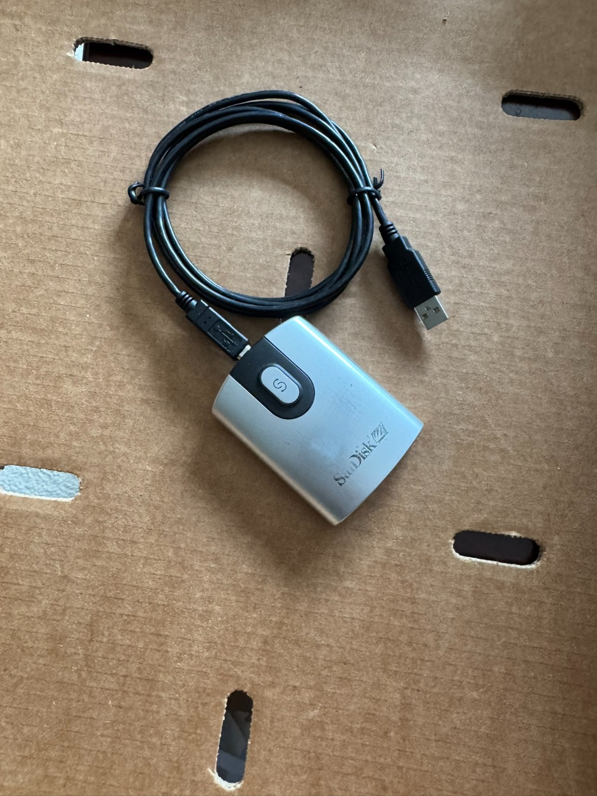 SanDisk ImageMate SDDR-99 5-in-1 USB 2.0 Memory Card Reader USB Cord Works Great