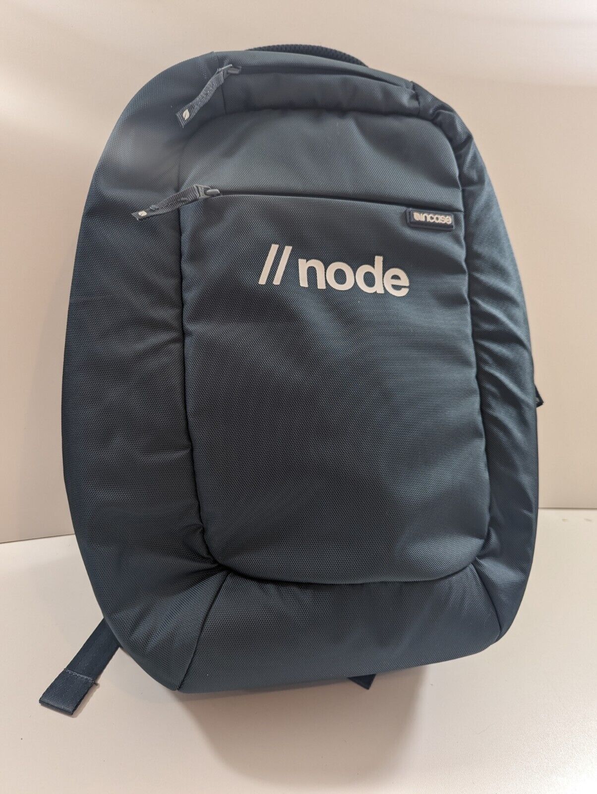 Incase Icon Slim Laptop Backpack (Lightly used, great condition)