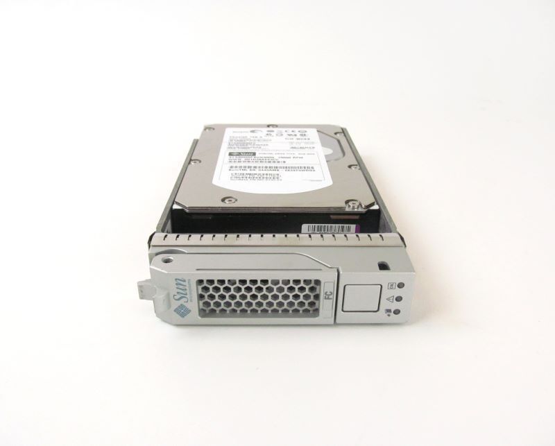 Sun XTC-FC1CF-300G15KZ (540-7156) 300GB 15K Fiber Channel-AL Hard Disk Drive 4z