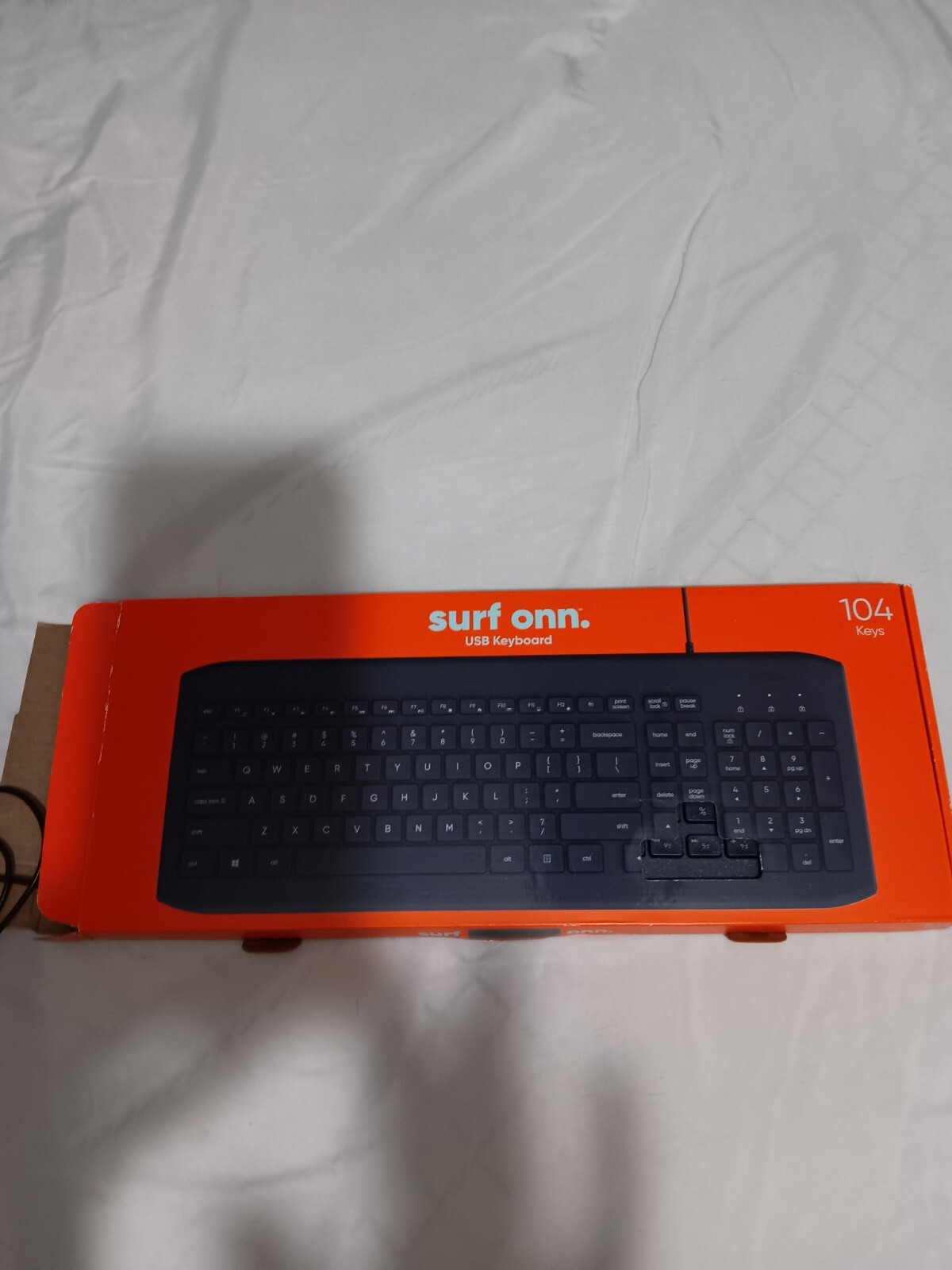 Surf Onn 100009052 USB Wired Full-size Computer Keyboard, 104-Keys, 5 ft cord