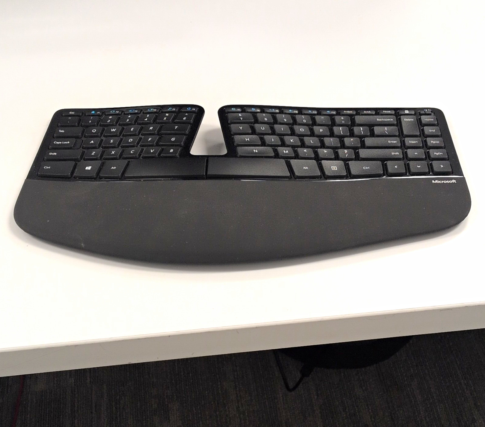 Microsoft Ergonomic Split Keyboard, Black, Detachable Wrist Rest, English QWERTY