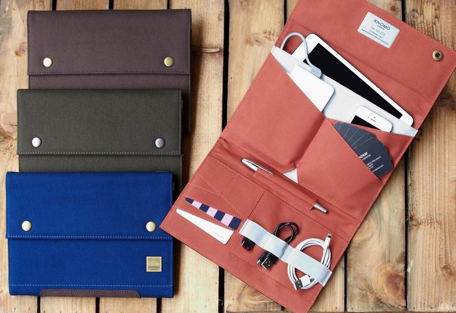 NWT Knomo London Tablet Ipad Tech Organizer Cover Case Sleeve MSRP $50 NEW