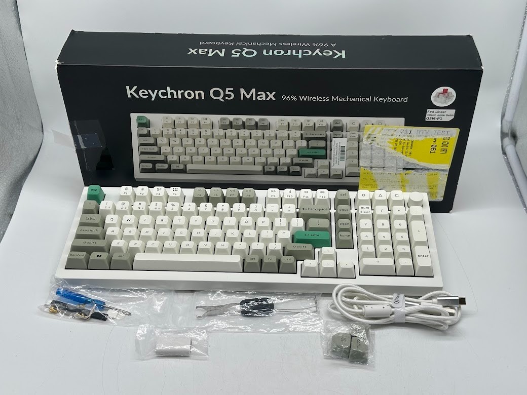 Keychron Q5 Max Swappable RGB Backlight Red Switch Knob Version - White