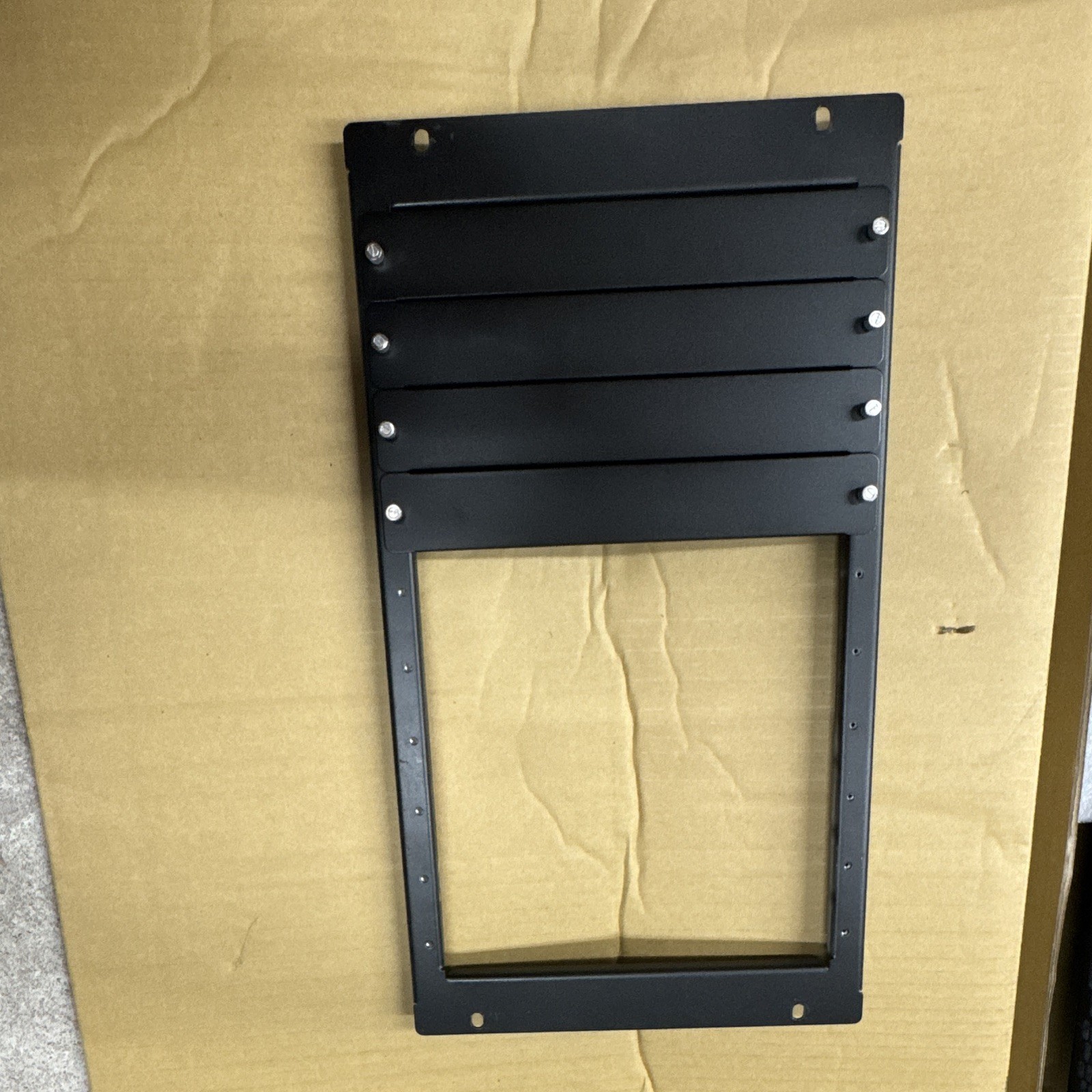 Strong SR-SHF-MOIPV3-V10-6U Vertical Rack Shelf 6U (w/ mounts + blanks)