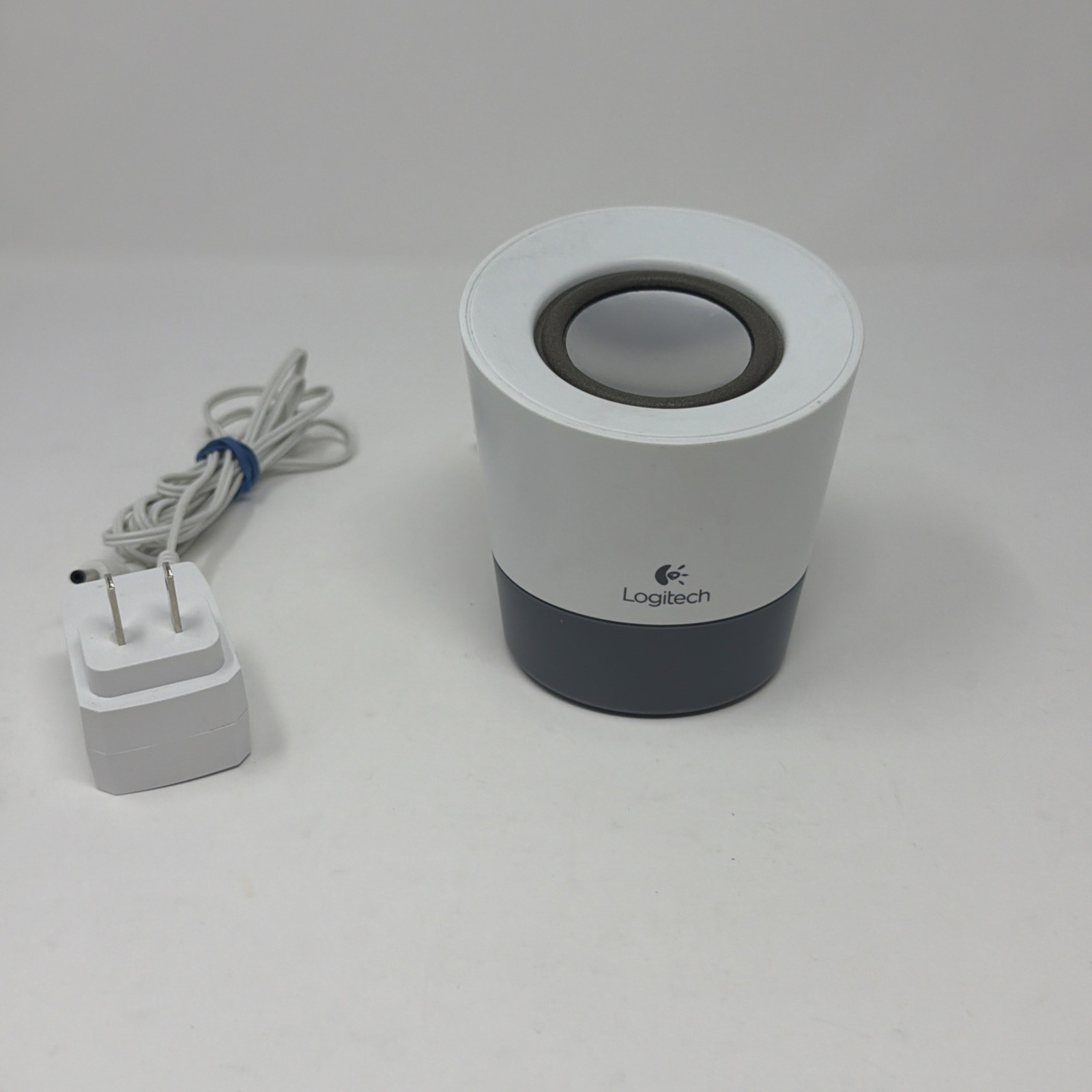 White & Gray Logitech Multimedia Speaker Z50 for Smartphone, Tablet, and Laptop
