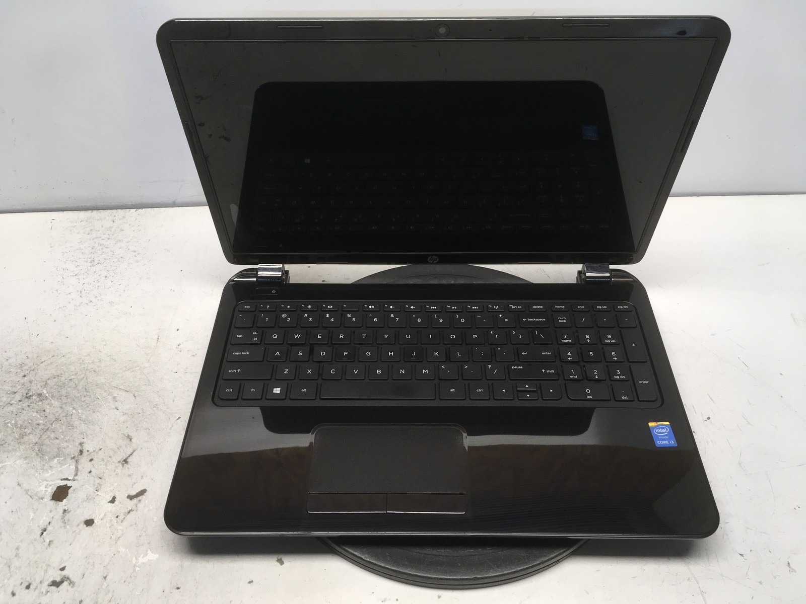 HP 15-R264DX TS Intel i3-5010U 2.1GHz 6 GB NO HDD No Batt