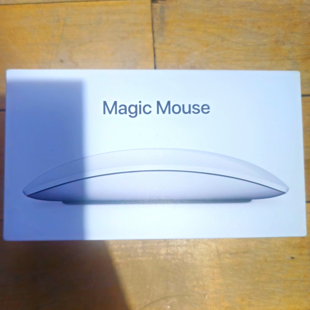 Apple Magic Mouse White Multi-Touch Wireless USB-C Rechargeable MXK53AM/A