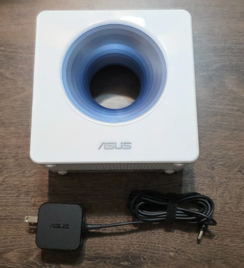 ** ASUS Wireless AC2600 Dual Band Gigabit Router (Blue Cave) **  Excellent