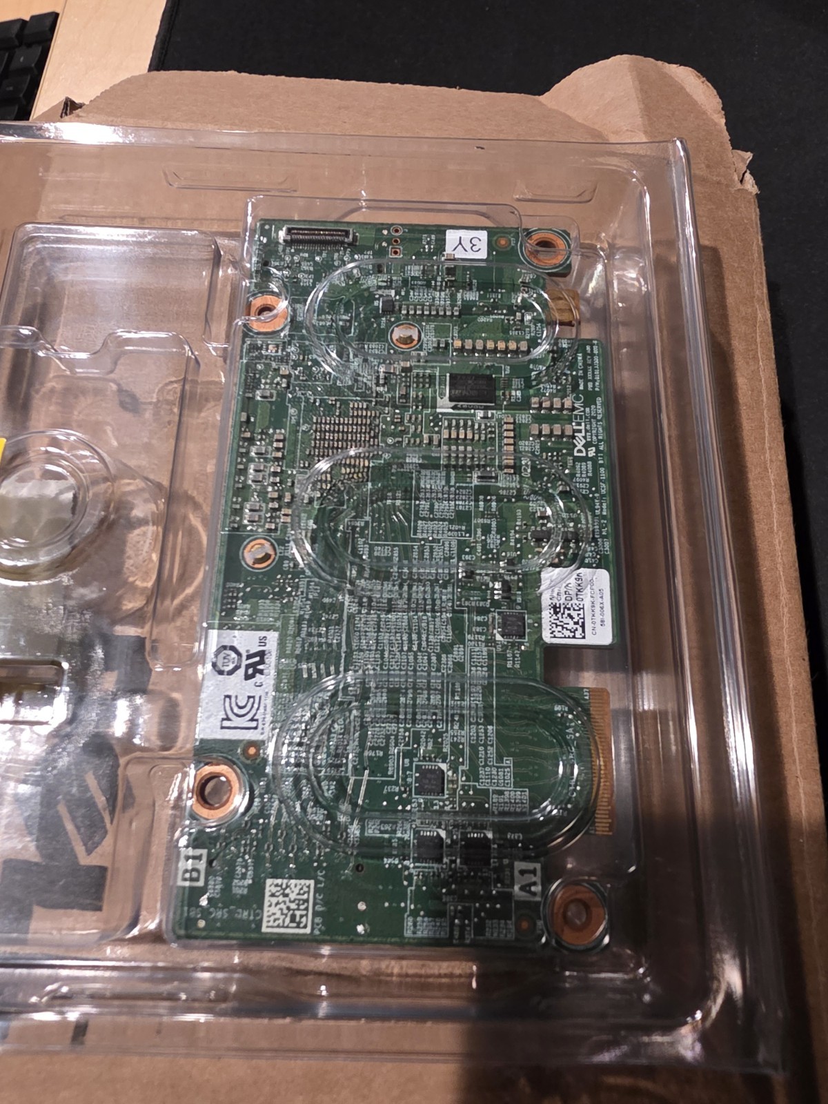 DELL OTKK9K PERC H355 Front 12Gb 16-Ports PCIe Gen 4 SAS/SATA Raid Controller