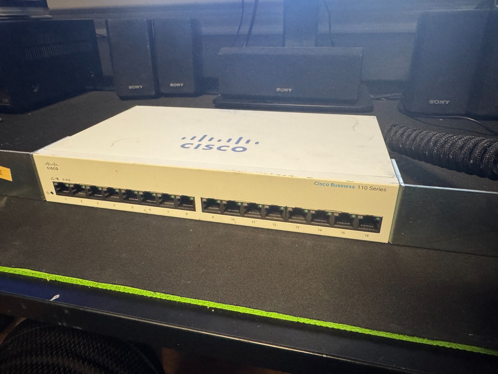 Cisco Business 110 CBS110-16T-NA Ethernet Switch, 16 Ports, Unmanaged