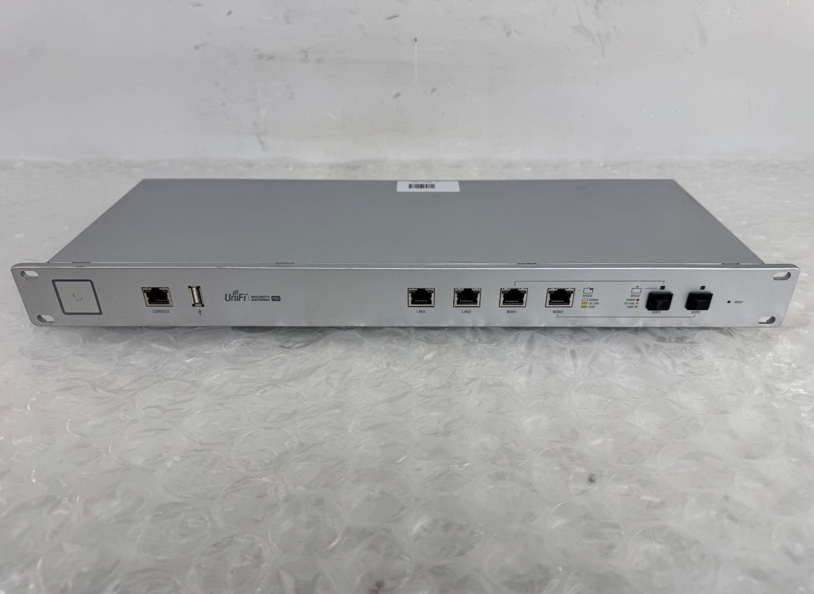 Ubiquiti UniFi Security Gateway Pro USG-PRO-4