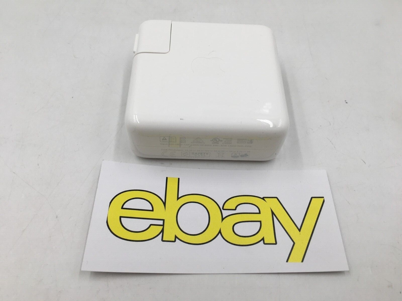 GENUINE APPLE MacBook Pro 61W USB-C Power Adapter Charger A1947 Free S/H