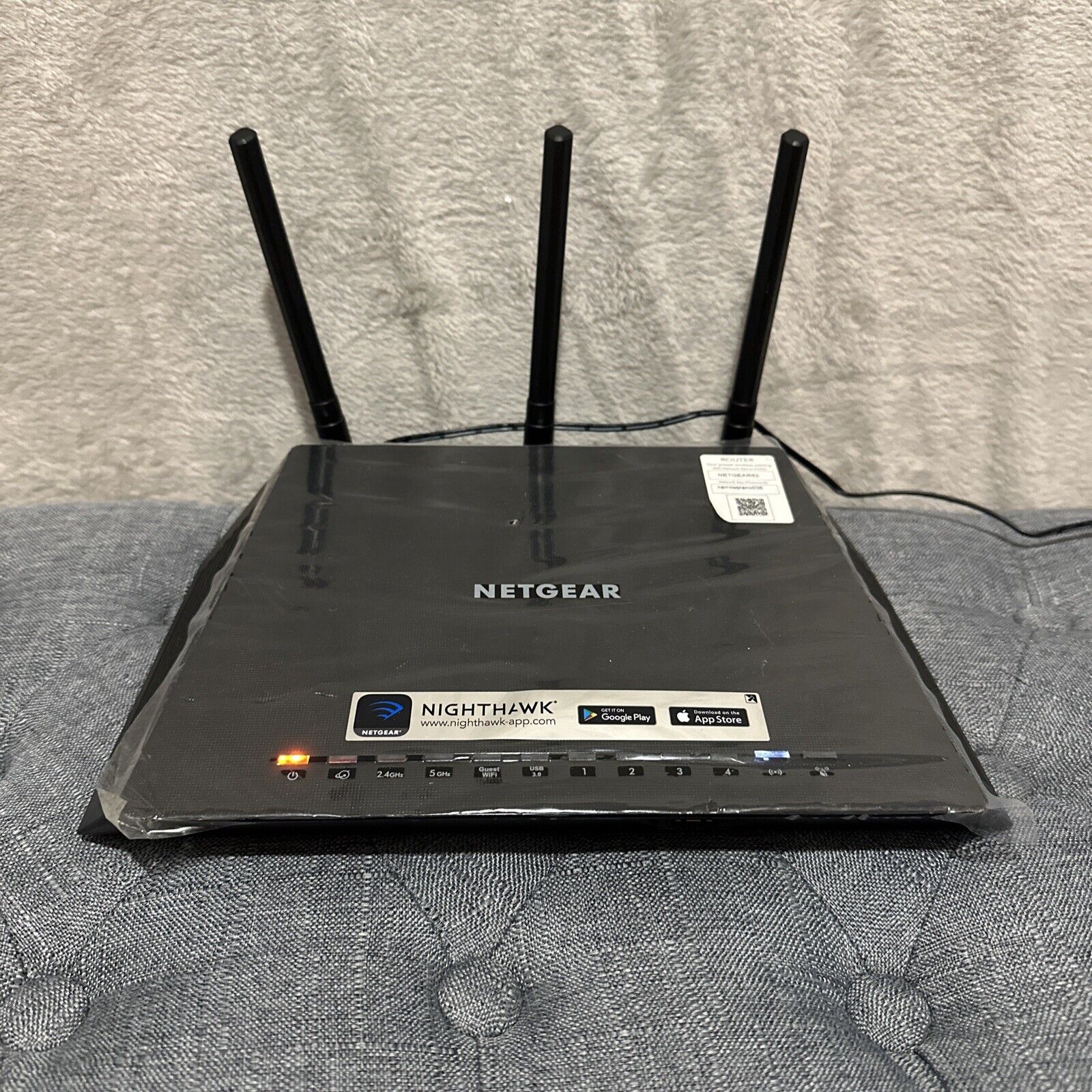 Netgear NIGHTHAWK R6700-AC1750 Smart Wifi 5 Router Gaming Streaming