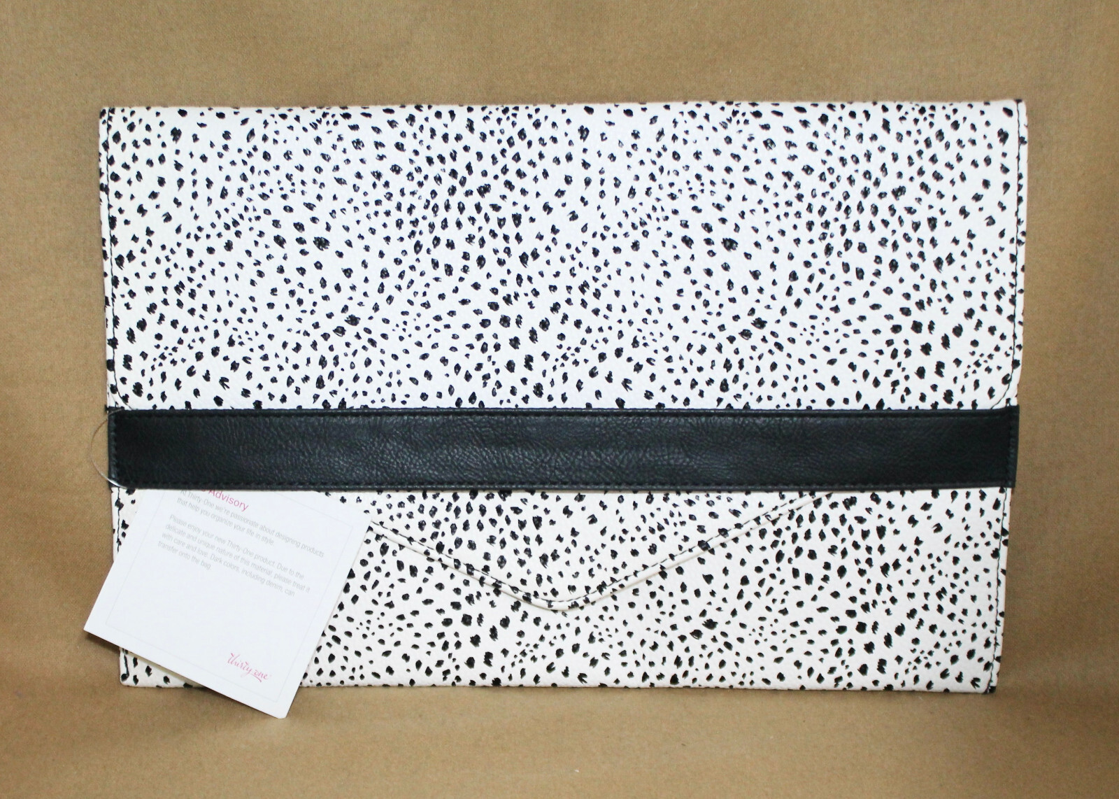 THIRTY ONE Envelope Laptop Sleeve Dainty Speckles Pebble White Black 14x9.25