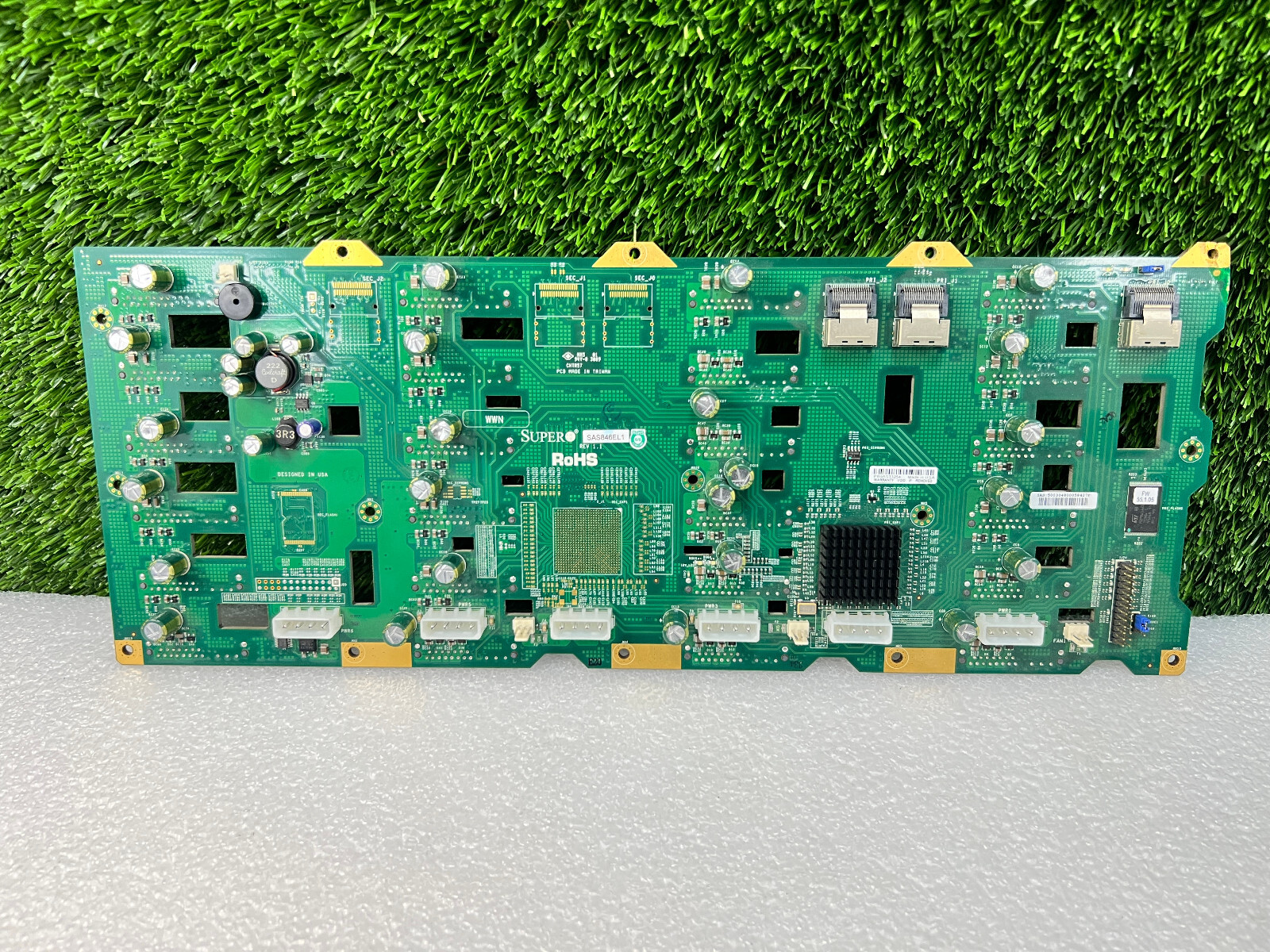 Supermicro SAS846EL1 Server 4U 24 Bay SAS/SATA Backplane Board - Great Condition